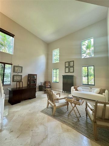 8205 SW 171st Ter, Palmetto Bay, FL 33157