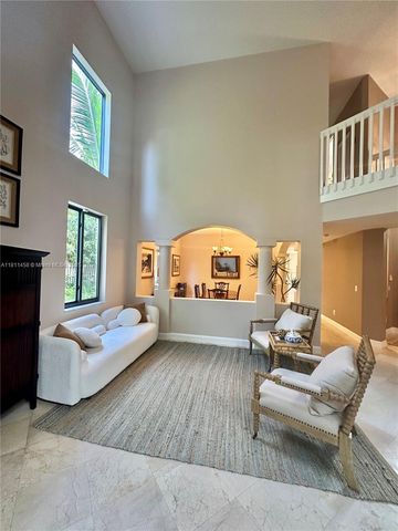 8205 SW 171st Ter, Palmetto Bay, FL 33157