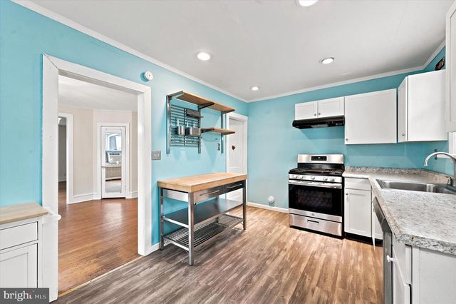 200 W PLUMSTEAD AVE, Lansdowne, PA 19050