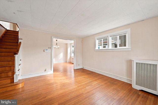 200 W PLUMSTEAD AVE, Lansdowne, PA 19050