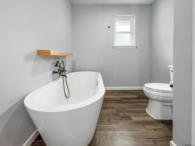 723 Poplar St, Denham Springs, LA 70726