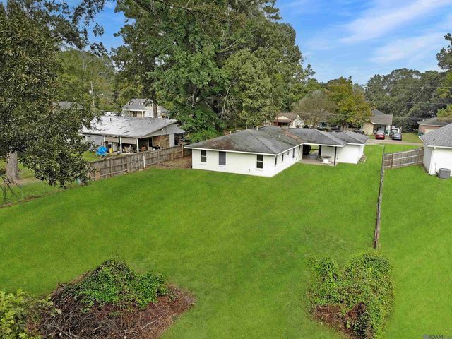 723 Poplar St, Denham Springs, LA 70726