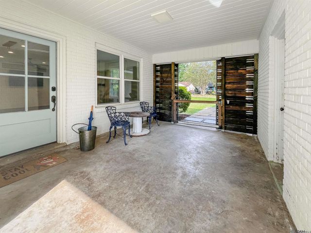 723 Poplar St, Denham Springs, LA 70726