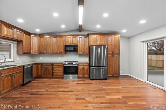 14554 Alma Drive, Sterling Heights, MI 48313