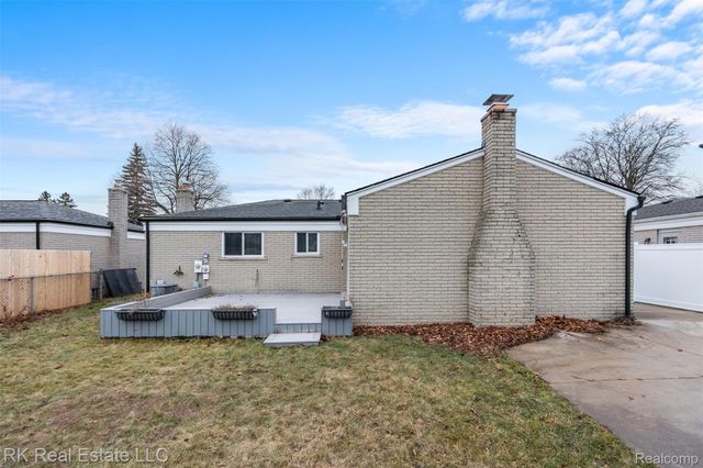 14554 Alma Drive, Sterling Heights, MI 48313