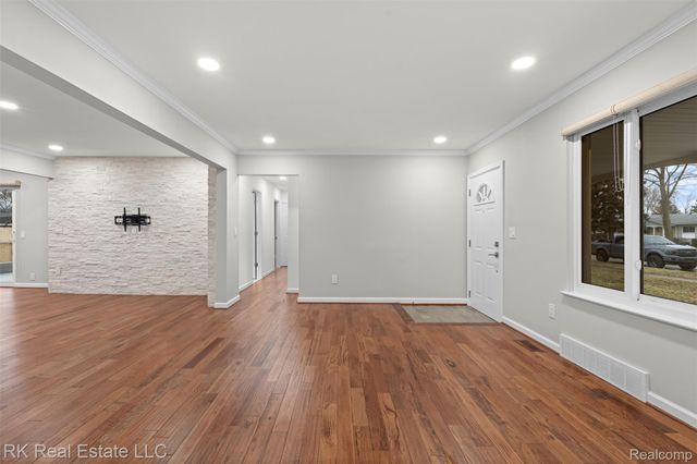 14554 Alma Drive, Sterling Heights, MI 48313