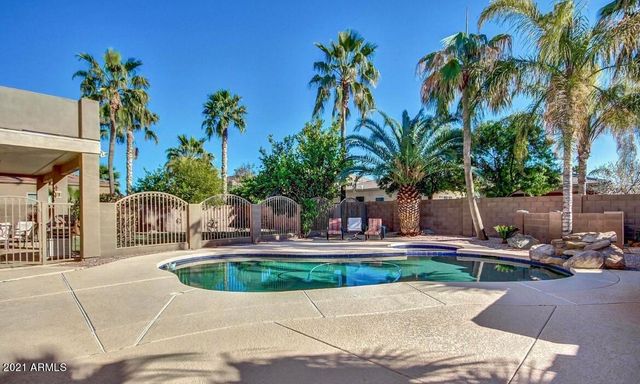 2021 E DESERT INN Drive, Chandler, AZ 85249