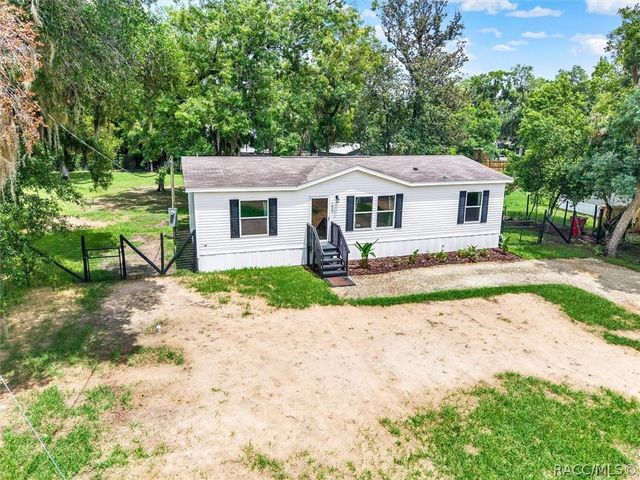2845 N Lakefront Drive, Hernando, FL 34442