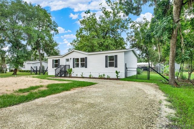 2845 N Lakefront Drive, Hernando, FL 34442