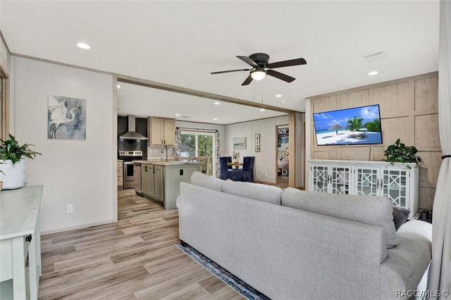 2845 N Lakefront Drive, Hernando, FL 34442