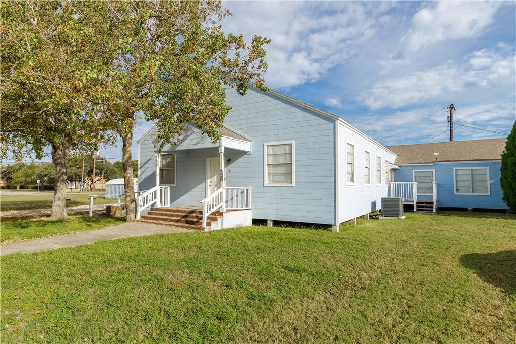 2580 Fifth, Ingleside, TX 78362 — photo 2