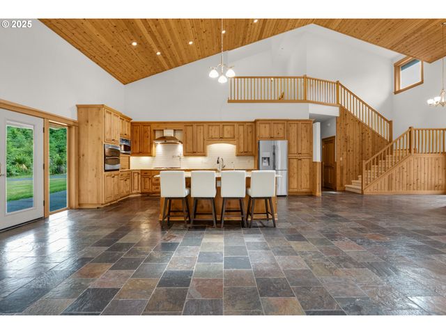 37769 HIGHWAY 26, Seaside, OR 97138