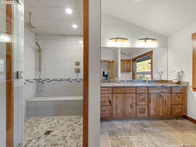 37769 HIGHWAY 26, Seaside, OR 97138