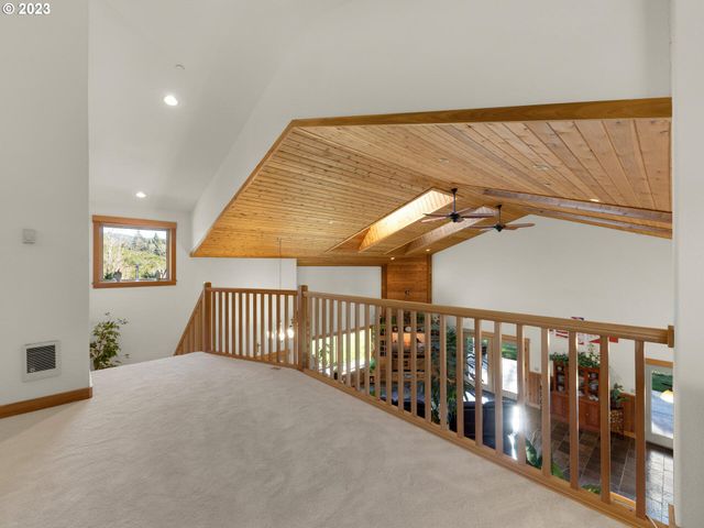 37769 HIGHWAY 26, Seaside, OR 97138