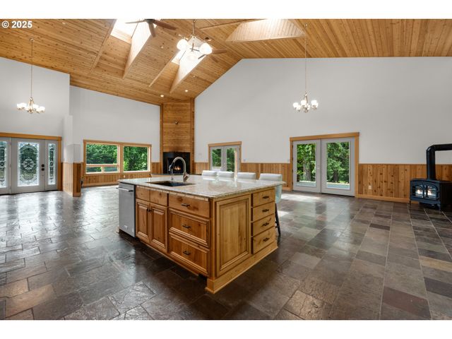 37769 HIGHWAY 26, Seaside, OR 97138