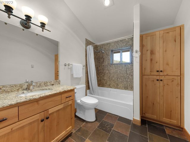 37769 HIGHWAY 26, Seaside, OR 97138