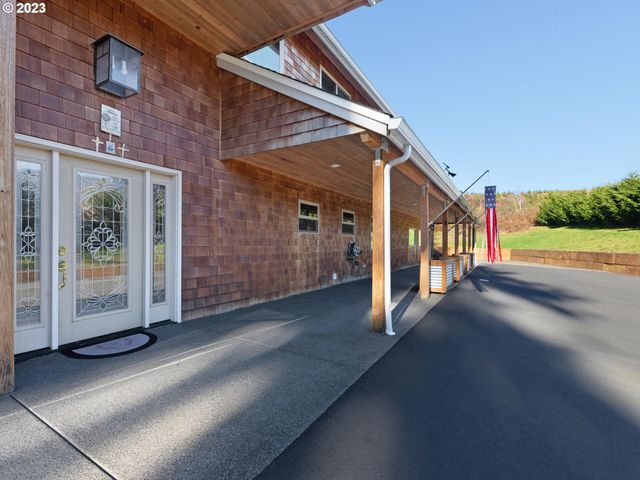 37769 HIGHWAY 26, Seaside, OR 97138