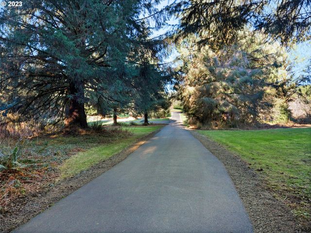 37769 HIGHWAY 26, Seaside, OR 97138