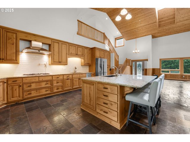 37769 HIGHWAY 26, Seaside, OR 97138