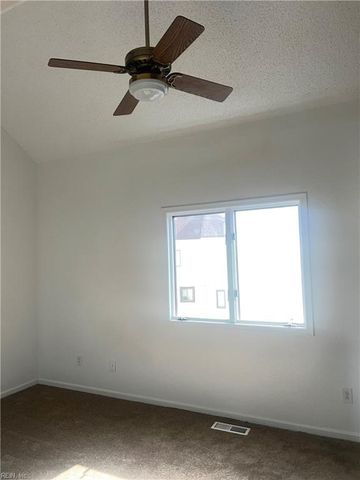 3158 E Ocean View AVE, Norfolk, VA 23518