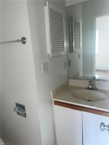 3158 E Ocean View AVE, Norfolk, VA 23518