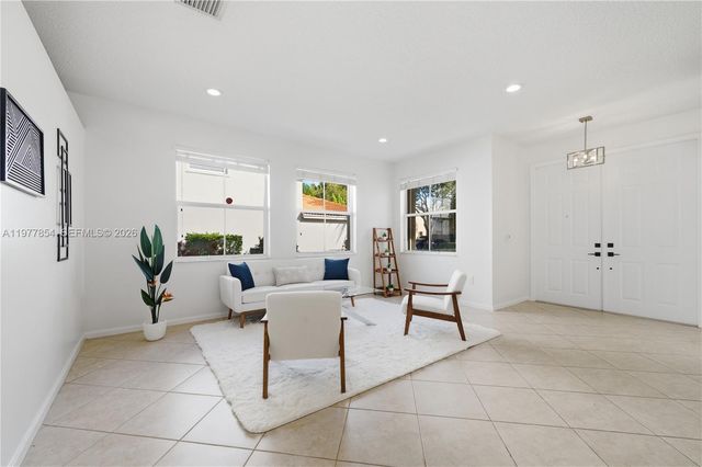 15675 SW 52nd Ct, Miramar, FL 33027