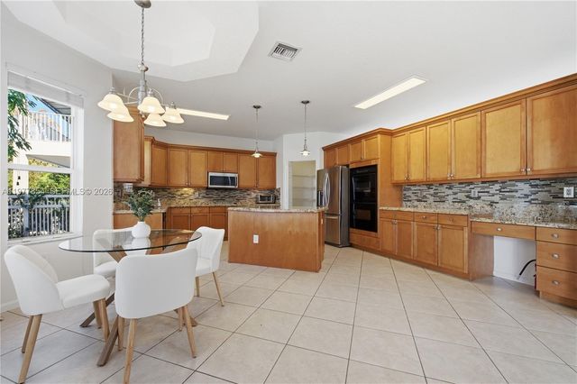 15675 SW 52nd Ct, Miramar, FL 33027