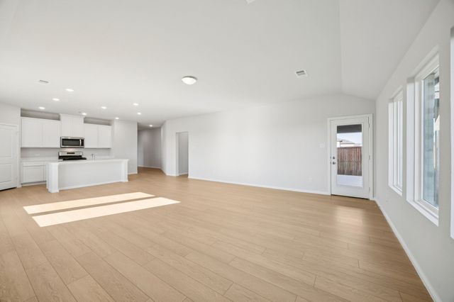 422 Lana Drive, Seagoville, TX 75159