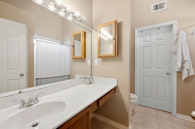 136 Hawthorne Drive, Georgetown, KY 40324