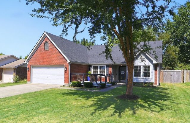 136 Hawthorne Drive, Georgetown, KY 40324