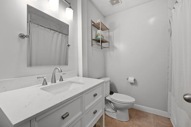 136 Hawthorne Drive, Georgetown, KY 40324