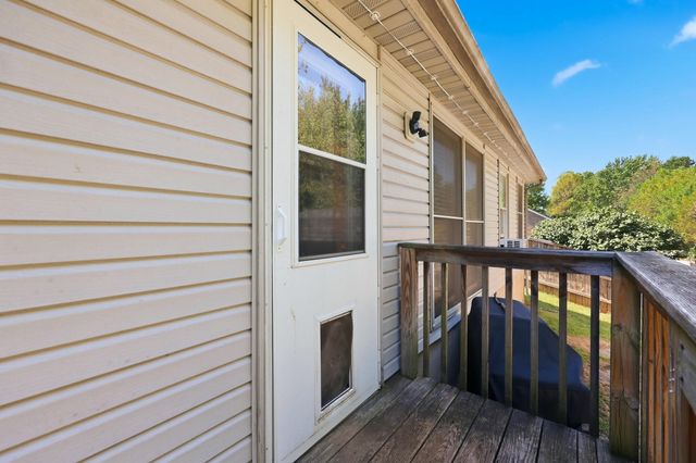 136 Hawthorne Drive, Georgetown, KY 40324