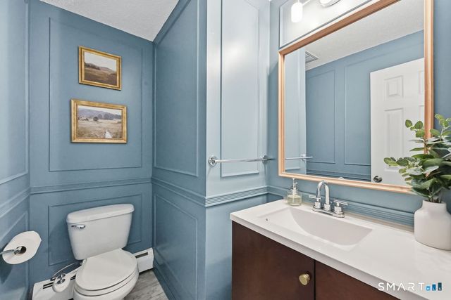 39 Schoolhouse Crossing, Wethersfield, CT 06109