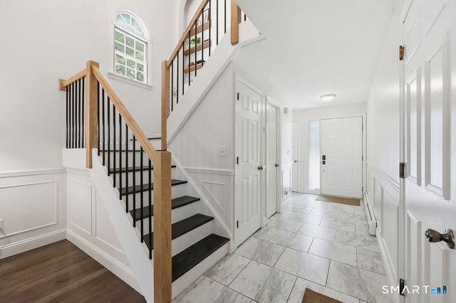 39 Schoolhouse Crossing, Wethersfield, CT 06109