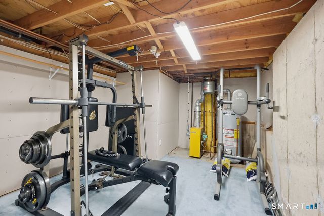 39 Schoolhouse Crossing, Wethersfield, CT 06109