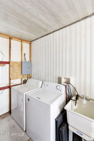 11100 E APACHE Trail, Apache Junction, AZ 85120