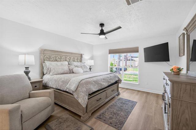 511 Enchanted Lane, Spring, TX 77388