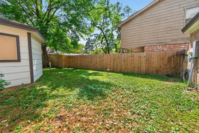 511 Enchanted Lane, Spring, TX 77388