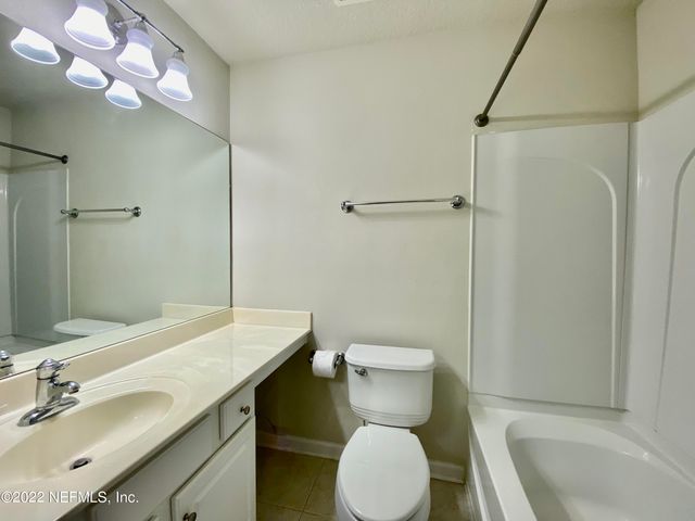 8101 SUMMER PALM Court, Jacksonville, FL 32256