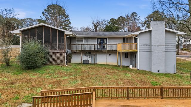 4625 Lake Haven Drive, Chattanooga, TN 37416