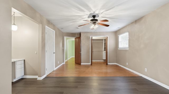 4625 Lake Haven Drive, Chattanooga, TN 37416