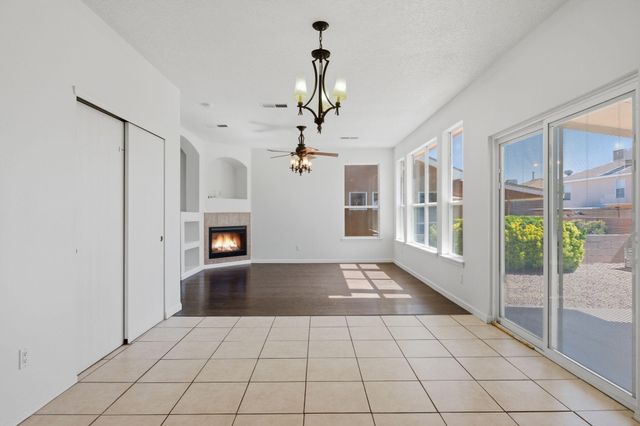 7416 Vancouver Avenue NW, Albuquerque, NM 87114