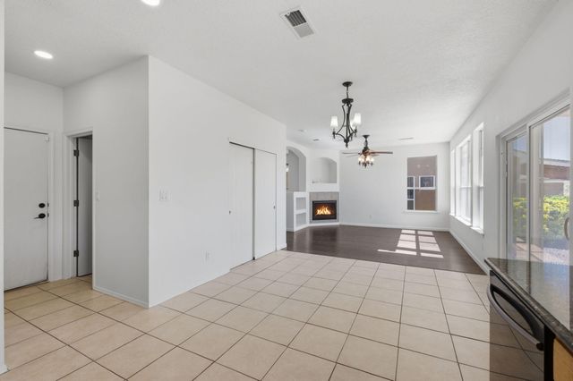 7416 Vancouver Avenue NW, Albuquerque, NM 87114