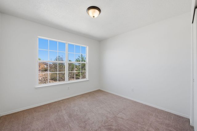 7416 Vancouver Avenue NW, Albuquerque, NM 87114