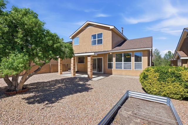 7416 Vancouver Avenue NW, Albuquerque, NM 87114