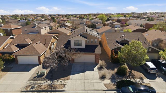 7416 Vancouver Avenue NW, Albuquerque, NM 87114