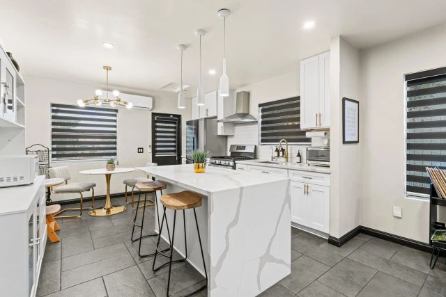 4026 Marine View Ave, San Diego, CA 92113