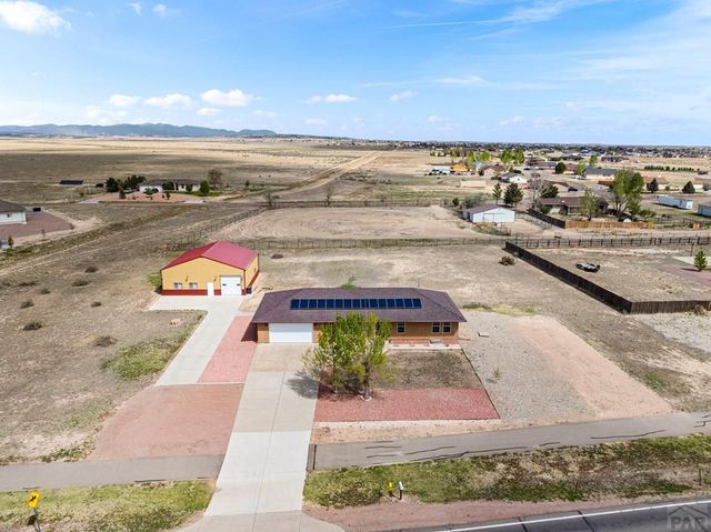 477 E McCulloch Blvd, Pueblo West, CO 81007