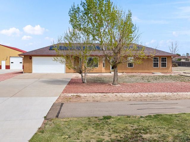 477 E McCulloch Blvd, Pueblo West, CO 81007