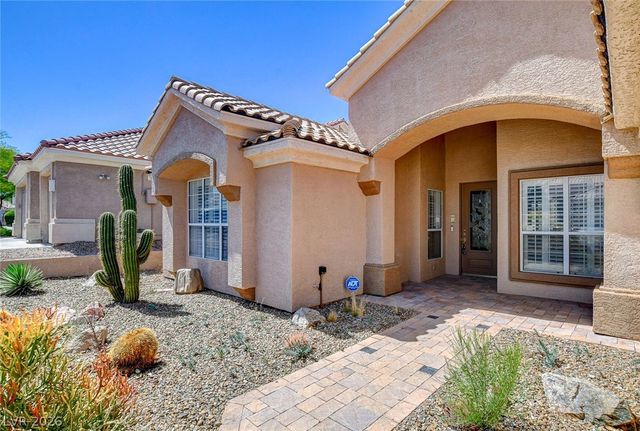 223 Chestnut Ridge Circle, Henderson, NV 89012